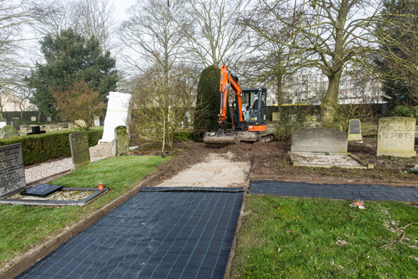 Project Stabiele grindpaden met Gravel PRO voor begraafplaats
