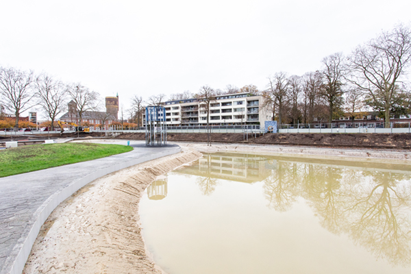 Tilburg verduurzaamt vijver Kromhoutpark met aanleg vijver met PVC vijverfolie
