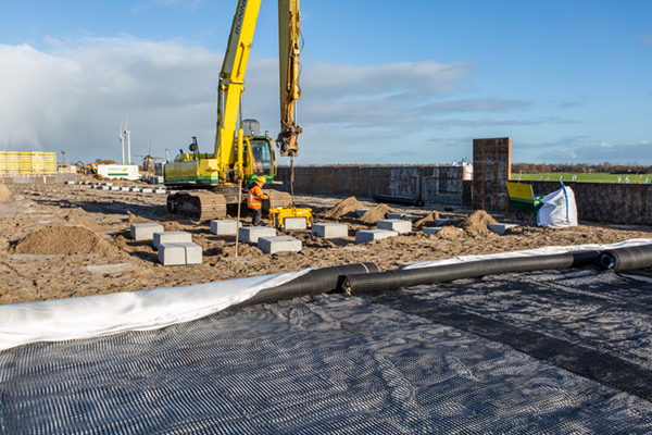 TenCate paalmatrassysteem met Miragrid GX en Geolon PET